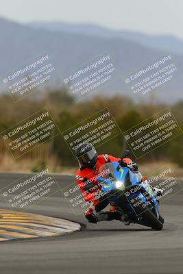 media/Jan-15-2023-SoCal Trackdays (Sun) [[c1237a034a]]/Turn 3 (1115am)/